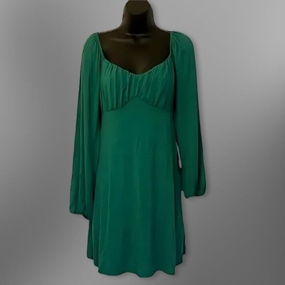 Gaze Flowy Long Sleeves Dress Lightweight Sweetheart Neckline Green Size XS NWT - Picture 1 of 4